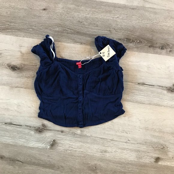 Guess Top - Picture 1 of 1